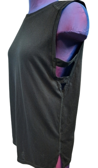 Athleta Black Muscle Tank Side‎ Cut Out Size XS Women's Yoga Top - Picture 1 of 8